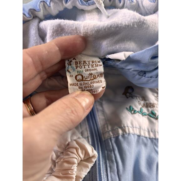 Vintage Quiltex Peter Rabbit Baby Hooded Jacket Sz 24mo Full Zip Beatrix Potter - Picture 8 of 11